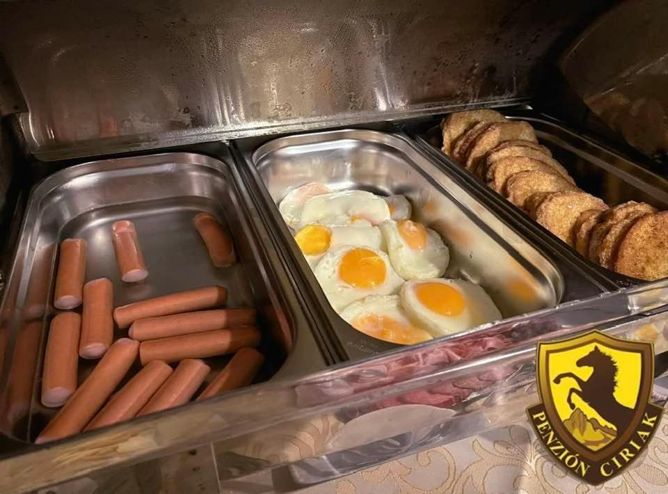 Penzion Ciriak Ždiar Buitenkant foto